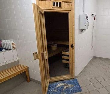 Moderne 1,5-Zimmer-Wohnung mit Terrasse, Fitness u. Sauna // Bahnho... - Photo 4