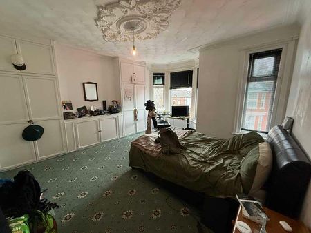 Highcliff Avenue, SO14 - Photo 3