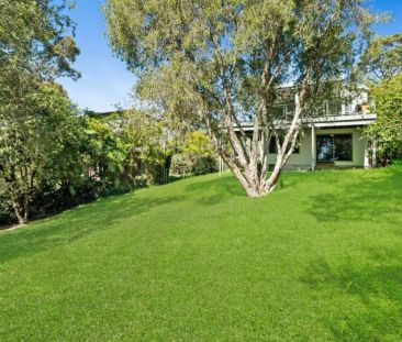 Delightful Family Home Enjoying Filtered Ocean Views - Lawn Care In... - Photo 6