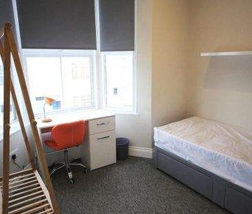 5 bedroom terraced house to rent - Photo 6