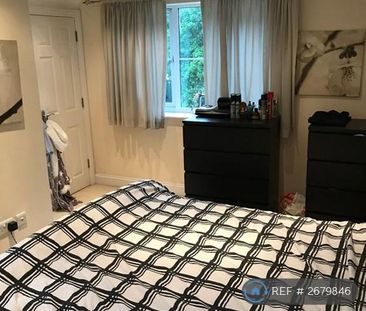 2 bedroom maisonette to rent - Photo 6