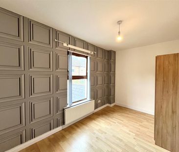 87 Lisavon Street, - Photo 2