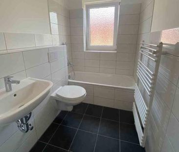 So macht wohnen Spaß: 3 Zimmer-Wohnung mit Balkon ! - Foto 1