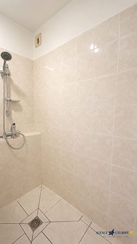 Location Appartement 3 pièces 57m² VICHY 03200 - Photo 5