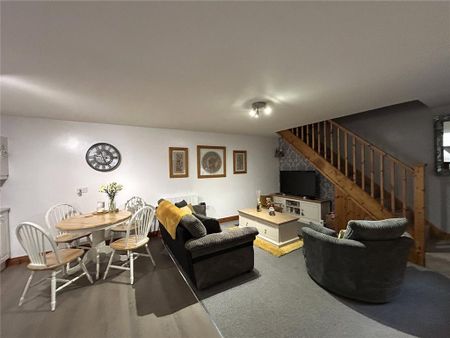 2 bedroom house to rent - Photo 2