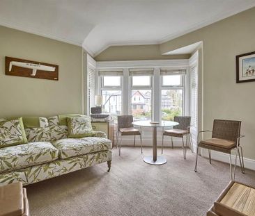 91A Groomsport Road, Bangor, BT20 5NG - Photo 1