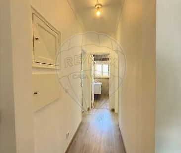 Apartment T2 in Falagueira - Venda Nova, Amadora - Photo 1