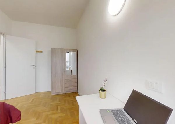 Corso Milano, Padova, Veneto 35139