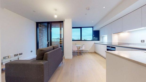 Studio to rent - Photo 1