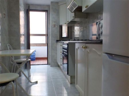 Piso de alquiler en Avinguda de Blasco Ibáñez, 134, Ciutat Jardí - Photo 5