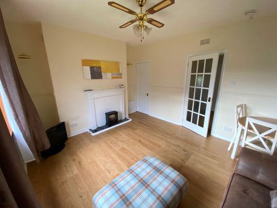 2 Bed Flat, Hutchison Road, EH14 - Photo 1