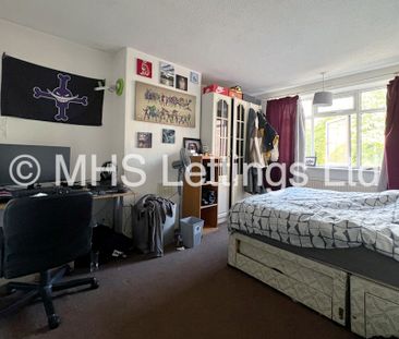 4 Bedroom Semi-Detached House for rent in Becketts Park Drive - Photo 4