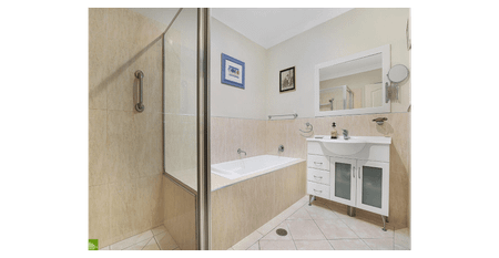 3 bedroom Villa with Double Garage - Photo 5