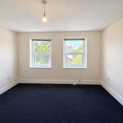 Cross Street, Gillingham - Photo 1