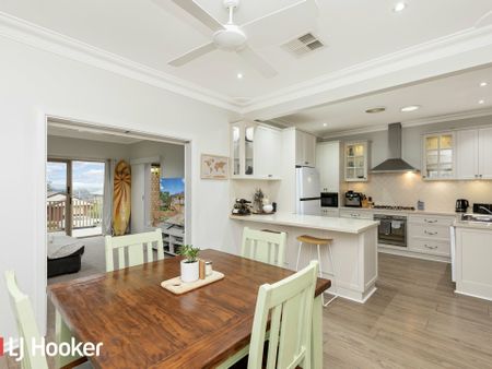 Spacious 3-Bedroom Home in Hillvue – Perfect for Families or Professionals - Photo 5
