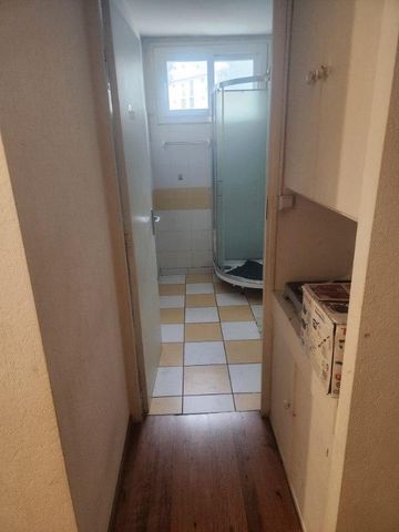 Location Appartement 4 pièces 83m² PERPIGNAN 66100 - Photo 5