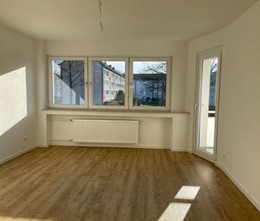 Modernisierte 3-Zi.-Whg. mit Balkon in angrenzender Nähe zu E-Haarz... - Photo 1