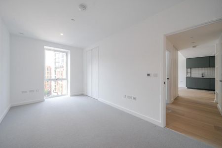 2 bedroom flat to rent - Photo 2