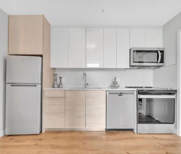 60 Frederick Street condo — Kitchener, ON (2-Bedroom) - 2 Bedroom - Photo 2
