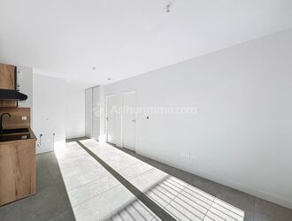 Location Appartement 2 pièces 50 m2 à Clermont-Ferrand - Photo 4