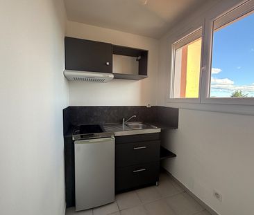 Location Appartement 1 pièce 29m² - Photo 4