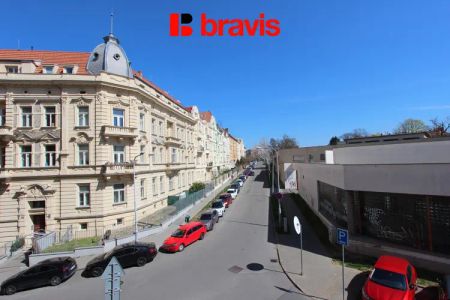 Pronájem bytu 3+1 s balkonem, Brno - Černá Pole, ul. Kunzova - Photo 2
