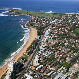 Collaroy, 2/1113-1115 Pittwater Road - Photo 2