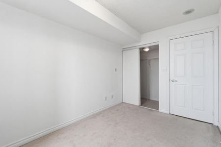 For Lease - 3880 Duke Of York Boulevard Unit# 2208, Mississauga, Ontario - Photo 4