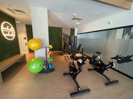 For Lease - 3250 Carding Mill Trail Unit# 507, Oakville, Ontario - Photo 4