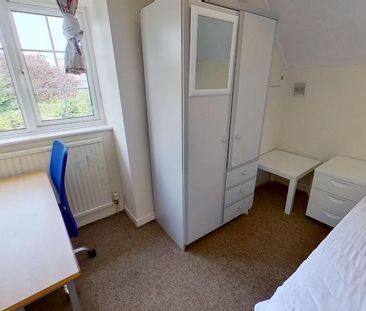 5 bedroom semi-detached house to rent - Photo 1