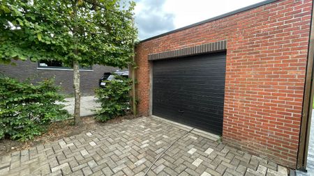 Instapklare woning met 3 slpks, tuin en garage in Tongerlo - Photo 2