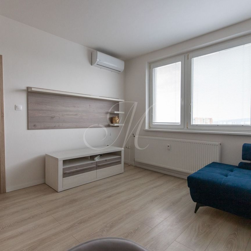 Kompletne zrekonštruovaný 2i byt, Petržalka - Photo 1