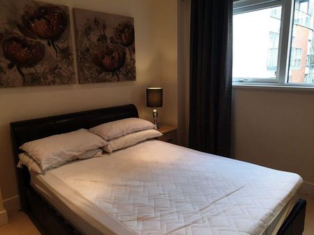 1 bedroom flat to rent - Photo 3
