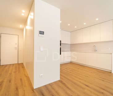 Apartamento T1 novo, com Varanda e Garagem, em Vila Nova de Gaia - Photo 4