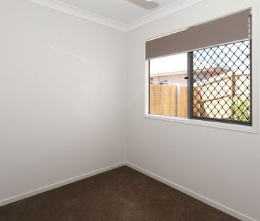 Comfortable Living in Convenient Location - Photo 4