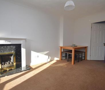 Turnberry Drive, York - Photo 6