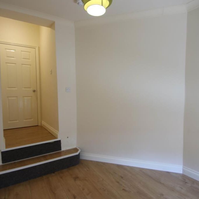 3 bedroom apartment to rent - Photo 1