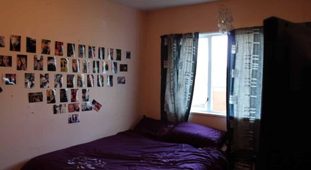 **2026 6 Bed - Fabulously Close on Forth** - Photo 5