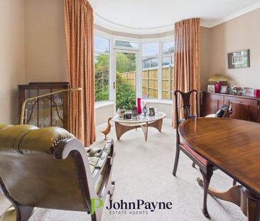 4 bedroom semi-detached house to rent - Photo 3