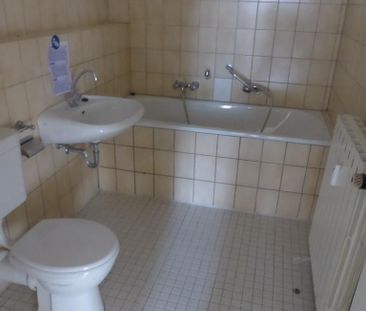 Große 3 Raumwohnung im Zentrum neu renoviert ab 15.02.26 zu vermieten! - Photo 4