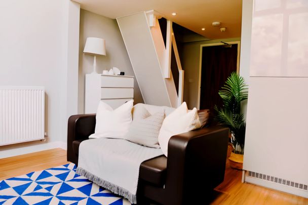 Classic Bigger Loft Apartment - Photo 1