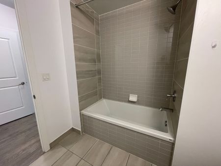 For Lease - 4677 Glen Erin Drive Unit# 105, Mississauga, Ontario - Photo 4