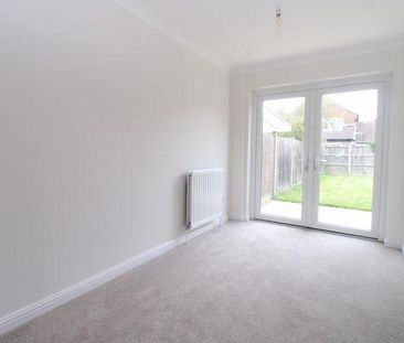 3 bedroom detached house to rent - Photo 1