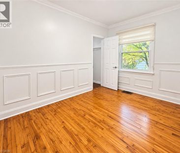 501 UPPER WELLINGTON Street, Hamilton, Ontario, L9A3P6 - Photo 1