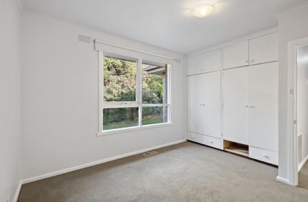 105 Pembroke Road, Mooroolbark - Photo 5