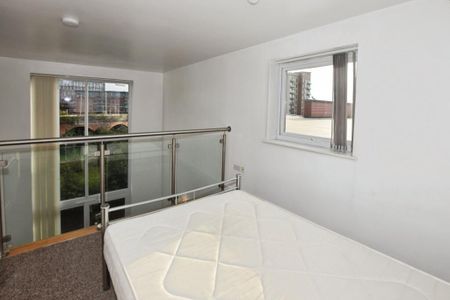 3 Bed Flat, Steele House, M5 - Photo 5