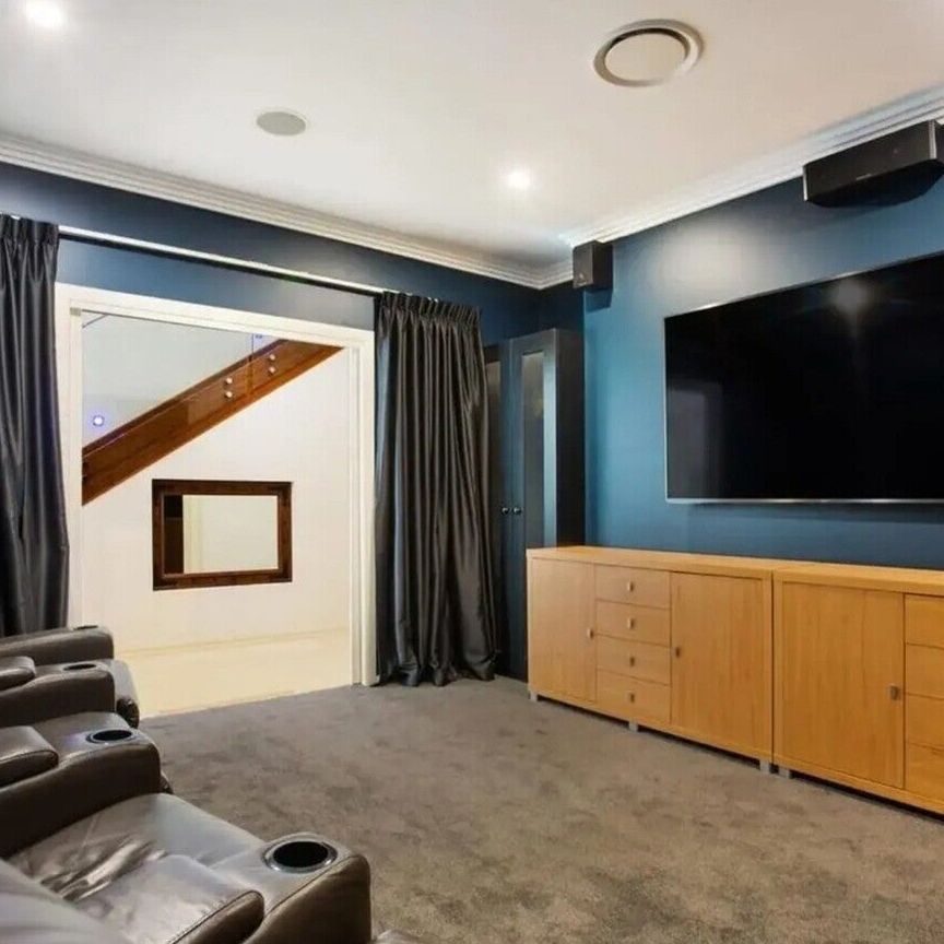 Hope Island - Photo 1