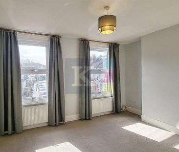 2 bedroom maisonette to rent - Photo 5