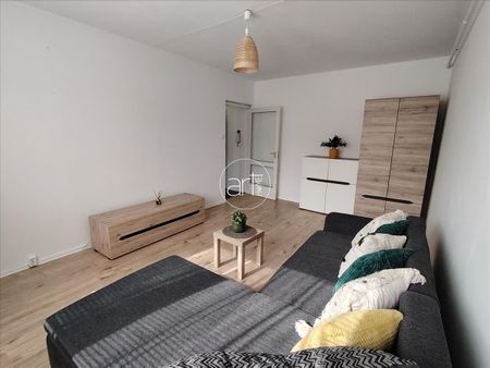 Kiadó jó állapotú panel lakás - Szeged - Fotó 3