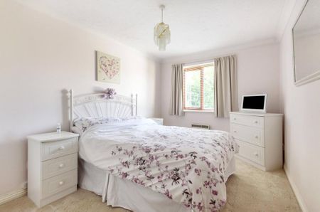 1 bedroom flat to rent - Photo 4